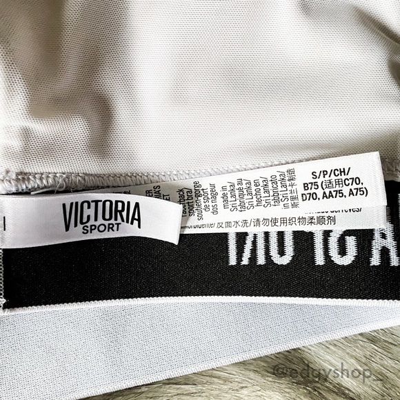 Victoria Sport | Player Mesh Racerback Sport Bra - Picture 4 of 7